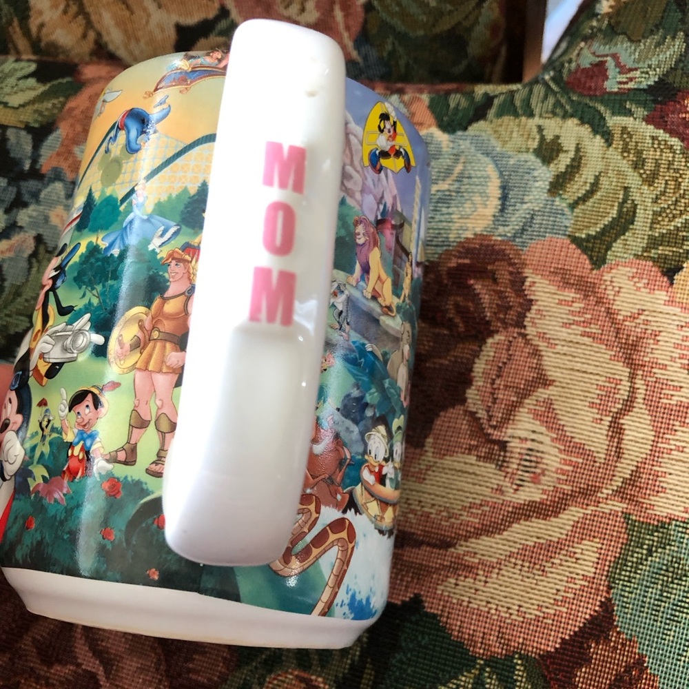 3D Disney Multicolor Character Mug - Picture 8 of 13